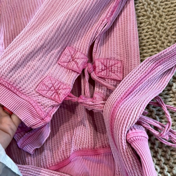 Free People Pink Long Sleeve Ribbed Tee - Picture 4 of 8